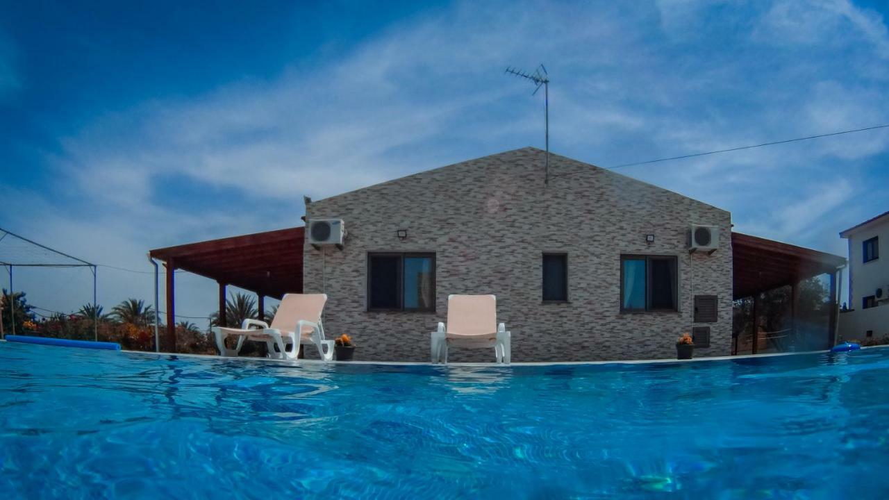 Berryrose Villa Perivolia Exterior photo